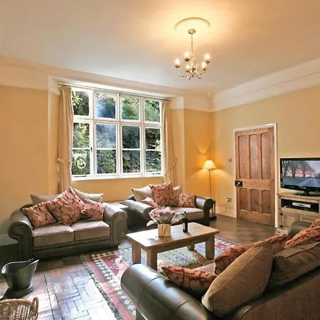 Tarn House