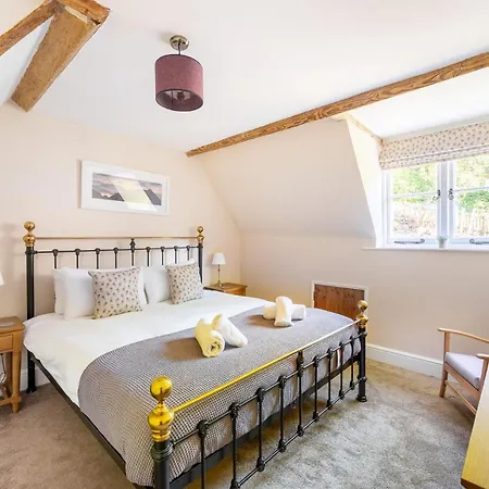 Holiday home Tarn House *
